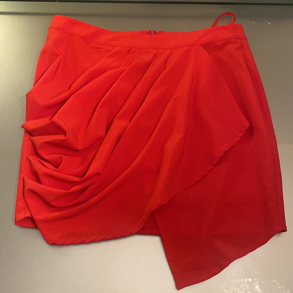 BNWT Ark & Co RED skirt in Sz.L